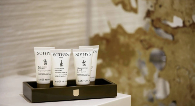 Двухместный номер Standard с видом на внутренний двор La Caserne Chanzy Hotel & Spa, Autograph Collection