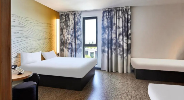 Четырёхместный номер B&B HOTEL Argenteuil