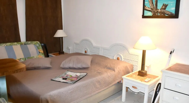 Studio in Saint-françois, With Pool Access and Furnished Terrace - 2 k, Prenota Appartamento Hotel a Grande-Terre con piscina, Piscina