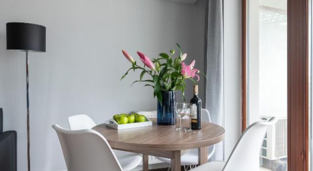Browary Warszawskie P&O Serviced Apartments, Забронировать Апартаменты/квартира Отели Варшавы с парковкой, рядом с Варшавский торговый центр, Парковка
