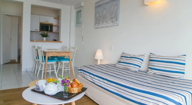 Двухместные апартаменты с видом на море Hotel De la Plage