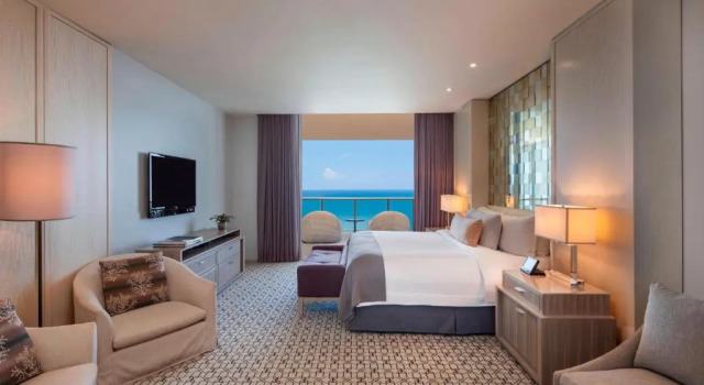 Люкс Royal The St. Regis Bal Harbour Resort