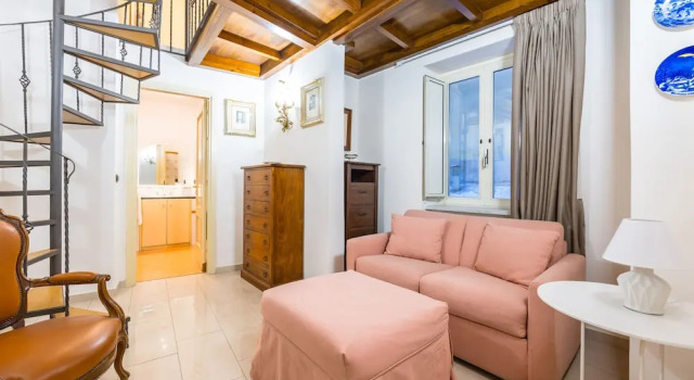 Homely City Apartment by Wonderful Italy, Забронировать Апартаменты/квартира Апартаменты Неаполя, рядом с Accademia di Belle Arti di Napoli, Апартаменты/квартира