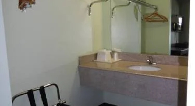 Western Motel, Book Motel Hoteller i Mississippi med parkering, Parkering