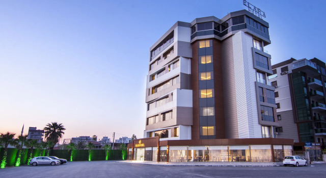 Majura Hotel