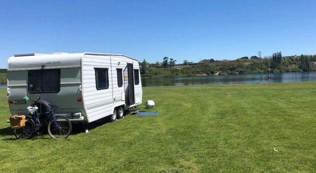 Тент Lake Karapiro Mighty River Domain