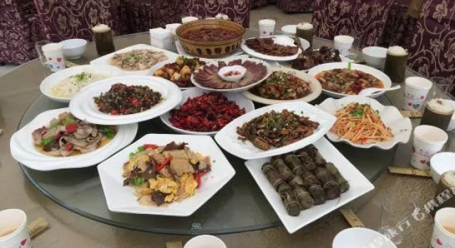 Wangyou Family Hotel, Varaa Hotelli Hotellit Sichuan pysäköinnillä, Pysäköinti