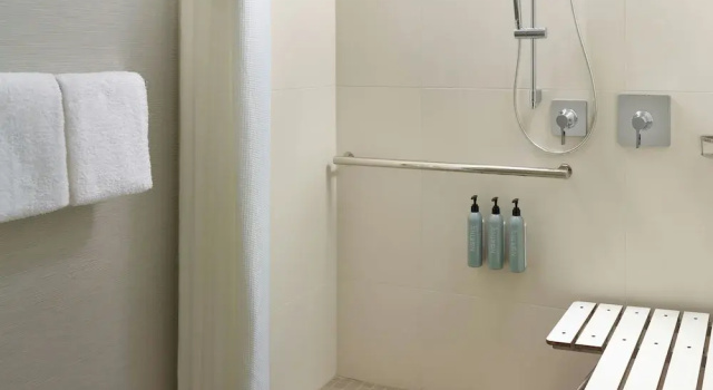 Номер Standard Courtyard by Marriott Detroit Warren