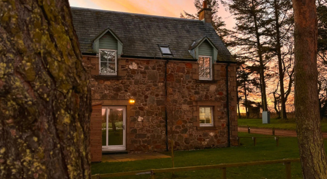 At The Bay: Quintessential Cottage in St Andrews, Κράτηση Διακοσστικό σπίτι Σεντ Άντριους Φίφε