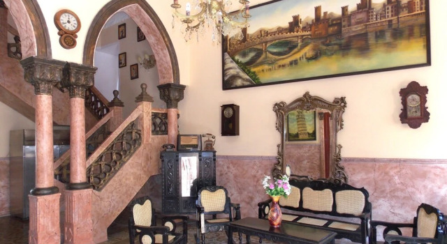 Hostal Italia