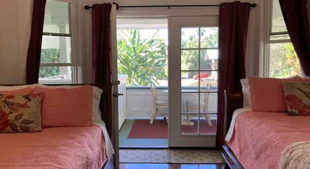 Семейный люкс c 1 комнатой с балконом Hilo Bay Oceanfront Bed and Breakfast