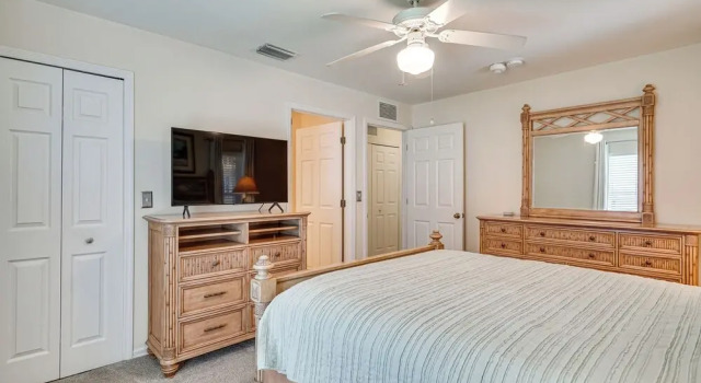Коттедж Cape Coral Home w/ Screened Porch: 4 Mi to Beach!