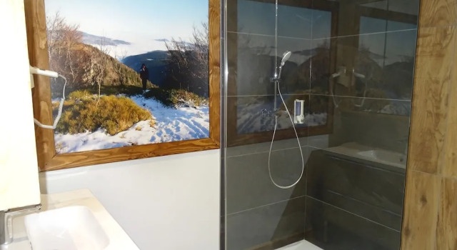 Шале Gîte Panoramique et Spa de Liézey
