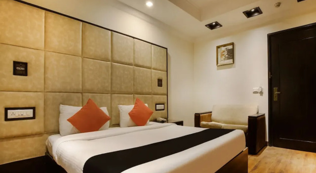 OYO 7075 Hotel Oakland, Забронировать Отель Отели Нью-Дели с завтраком, Завтраки
