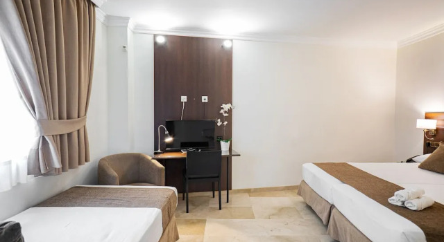 Трёхместный номер Standard Mainake Costa del Sol