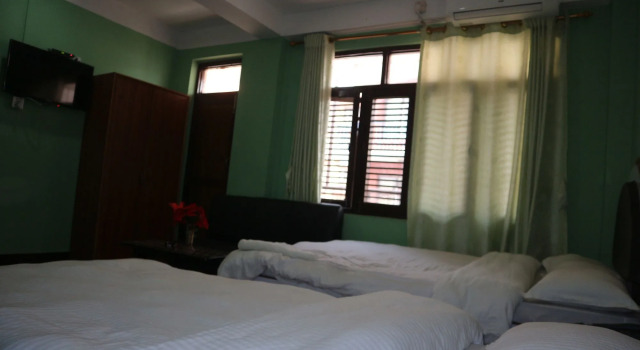 Hotel Peace Mountain
