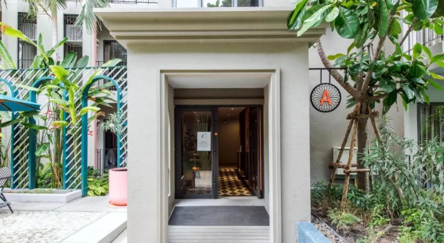 2BR Designer's villa at La Habana Huahin