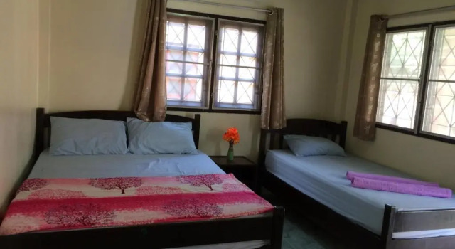 Бунгало с балконом и с красивым видом из окна Suksabai Resort