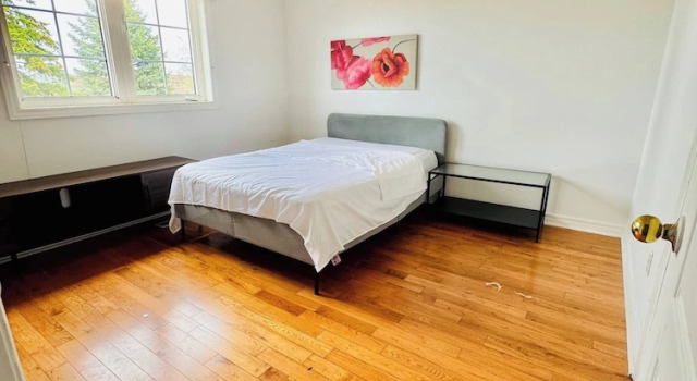 Full House 6 Bedrms, 7 Beds, 3 Bath Airport, Réserver Maison de vacances Mississauga 