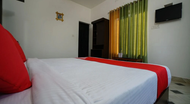 OYO 13434 Hotel Hill Top, Book Hotel Devikolam 