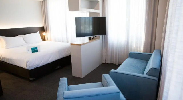 Апартаменты Deluxe The Gerald Apartment Hotel