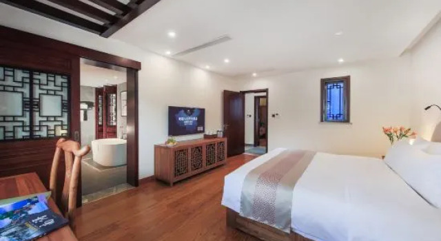 Семейный люкс с 2 комнатами Maison New Century Nanxun Huzhou