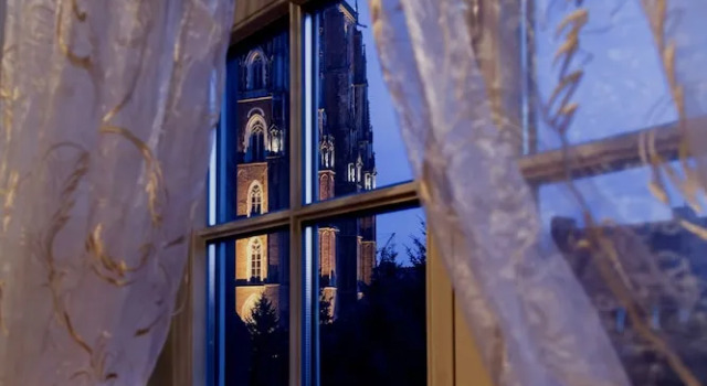 Апартаменты Royal с 2 комнатами с балконом Hotel im. Jana Pawła II