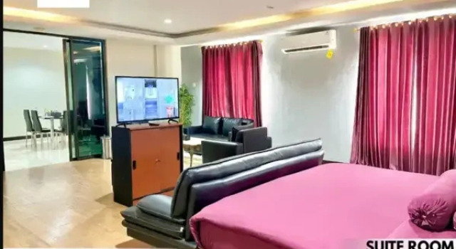 Famille suite Grand Master Hotel Purwodadi