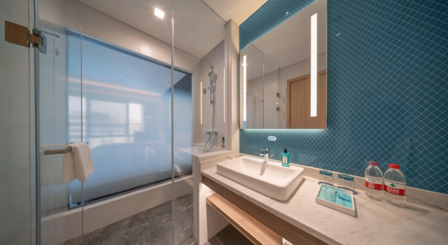 Двухместный номер Standard Holiday Inn Express Beijing Yizhuang Tongminghu