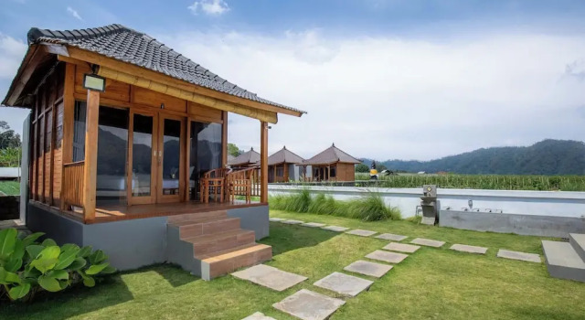 Двухместный номер Deluxe с видом на озеро D Sila’s Tepi Danu Villas Kintamani & Natural hot spring