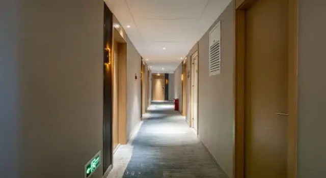 Xinyue Yasu Hotel (North Square Store of Shiyan Railway Station), Prenota Hotel Hotel a Hubei con parcheggio, Parcheggio