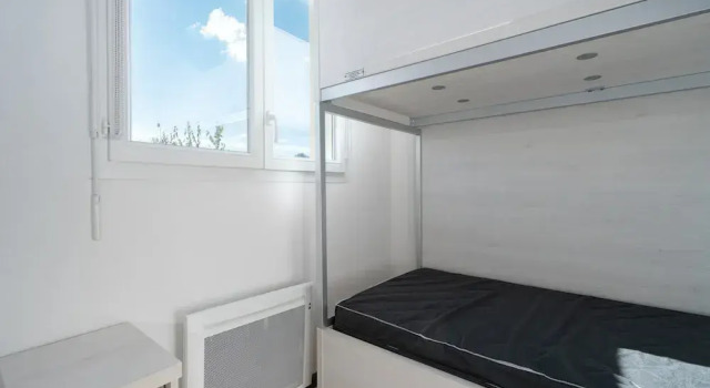 Bright Villa Stay in Serignan, Boek Villa Vakantiehuizen in Hérault, Cottage