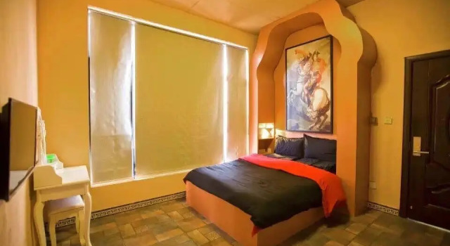 Ru Yi Ping An Hostel