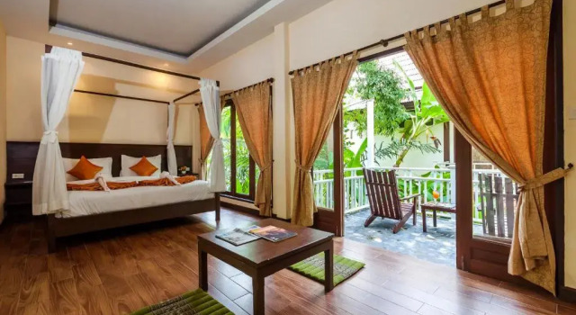 Бунгало Deluxe Lanta Klong Nin Beach Resort