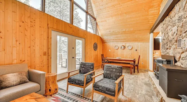 Hike, Bike & Atv: Munds Park Cabin!, Забронировать Дом для отпуска Мандс-Парк штат Аризона