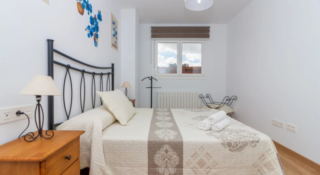 New Fenix Apartment PTS Granada Canovas, Забронировать Апартаменты/квартира Заидин Гранада, рядом с Парк Технологицо