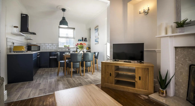 Ivydene - 3 Bedroom Holiday Home - Tenby
