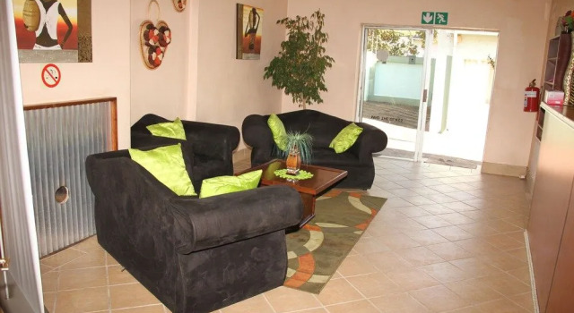 Bubble Ball Guest House, Prenota Affittacamere Germiston Bedfordview