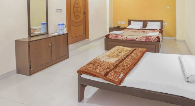 GuestHouser 1 BR Boutique stay 7b11, Забронировать Бутик-отель Отели штата Раджастхана с парковкой, Парковка