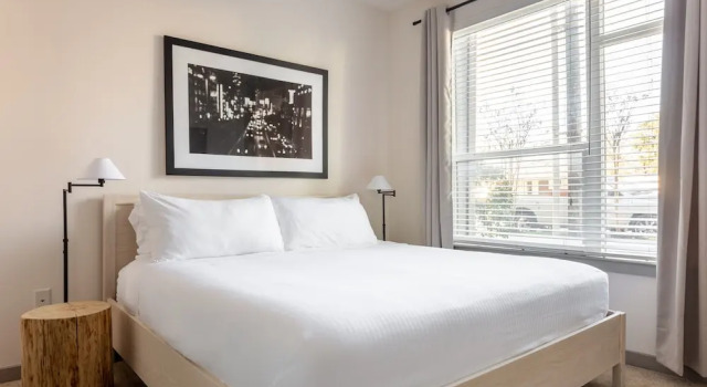 Двухместные апартаменты Classic с балконом Kasa Love Field-Medical District Dallas