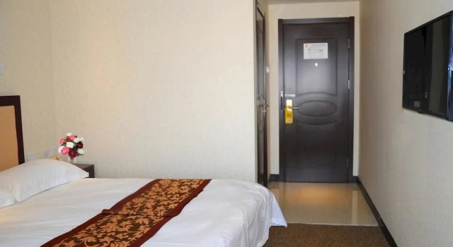 Super 8 Hotel Beijing Yuege Village Branch, Book Hotel Hoteller i Beijing Province med parkering, Parkering