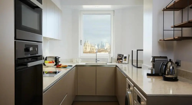 Апартаменты Superior с 3 комнатами с балконом Cheval Gloucester Park at Kensington