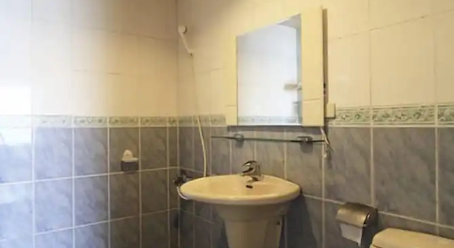 Двухместный номер Standard с балконом и с видом на горы CIngjing Farm Jenku Villa