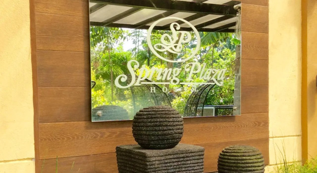 Spring Plaza Hotel