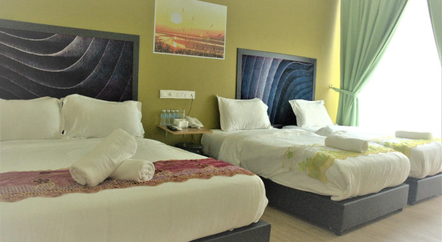 Семейный номер Standard с балконом S8 Boutique Hotel near KLIA 1 & KLIA 2