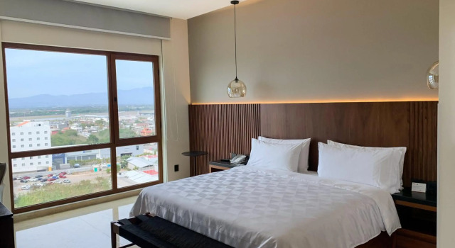 Holiday Inn & Suites - Puerto Vallarta Marina & Golf by IHG, Prenota Hotel Puerto Vallarta Jalisco