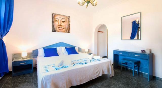 Villa Brillante, Book Villa Hotels in Ibiza with a Pool, Swimming Pool