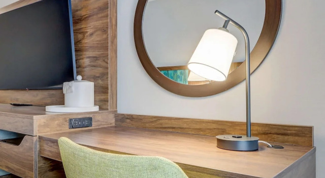 Четырёхместный номер Standard Hampton Inn & Suites Cincinnati Midtown Rookwood