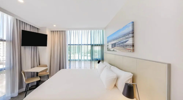 Семейный номер Standard Travelodge Hotel Sydney Airport