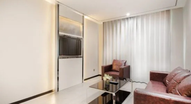 Люкс Deluxe Lavande Hotels (Shanghai Hongqiao Railway Station National Convention and Exhibition Center)